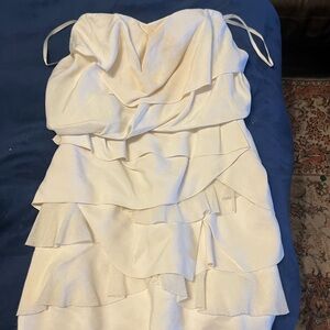 Elegant White Strapless Dress